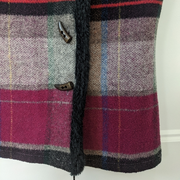 🔥Vintage Wool Tartan Button Up🔥 - Picture 5 of 10
